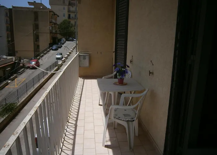Romantica Clara Modica